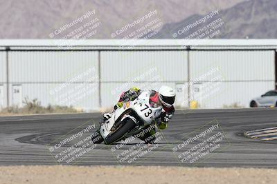 media/Jan-15-2026-Racers Edge (Thu) [[dfebeb70ab]]/2-A Group/Session 3 (Turn 16)/